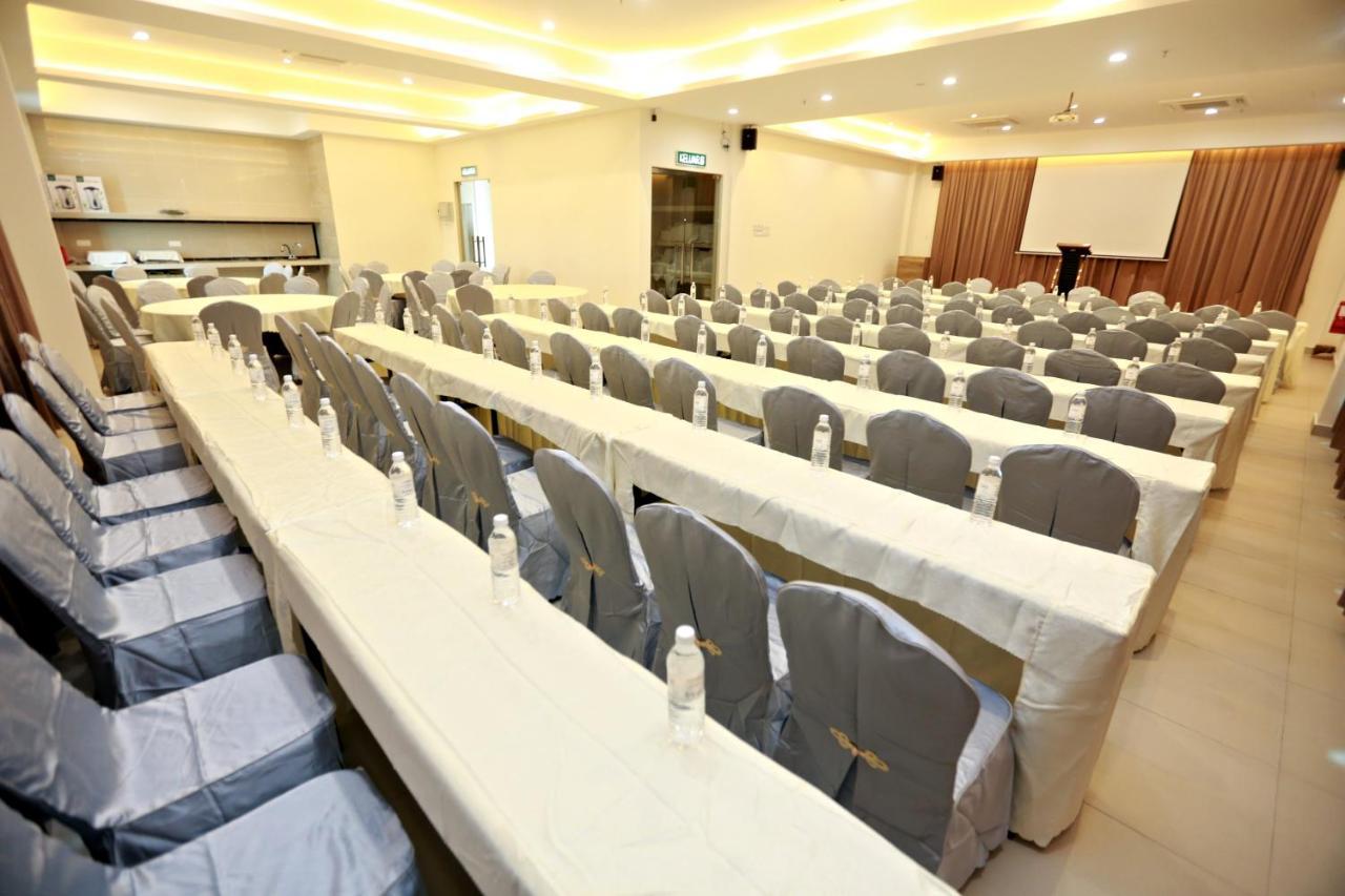 D&F Boutique Hotel Seremban 2 Kültér fotó